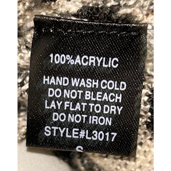 By Together Leopard Print Off The Shoulder Cropped Sweater Women's Small - Picture 6 of 6